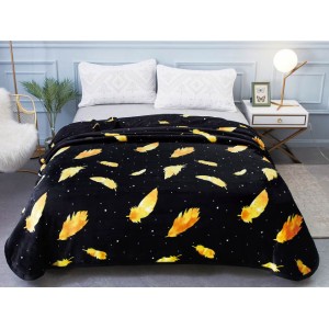 Patura pufoasa cocolino 200x230cm, 300gr/mp, Negru-Galben, Pene