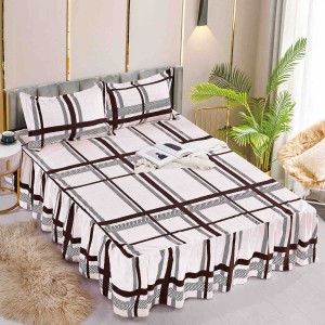 Cearsaf cu volanase, Bumbac FINET, 180x200cm, 2 fete de perne 50x70cm, Jojo Home, Crem-Negru, dungi