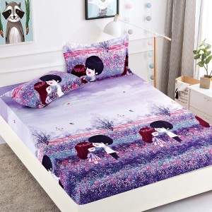 Cearsaf cu elastic, Bumbac FINET, 90x200cm, 2 fete de perne 50x70cm, Jojo Home, Mov-Multicolor, camp de lavanda, indragostiti