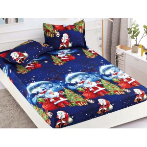 Cearsaf cu elastic, Bumbac FINET, 160/180x200cm, 2 fete de perne 50x70cm, Craciun, Jojo Home, Albastru, Mos Craciun, brazi