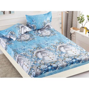 Cearsaf cu elastic, Bumbac FINET, 160/180x200cm, 2 fete de perne 50x70cm, Craciun, Jojo Home, Bleu, oameni de zapada