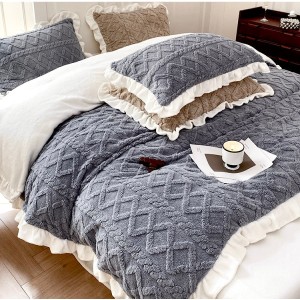 Lenjerie pentru pat dublu pufoasa CoCoLiNo cu VoLaNaSe, tip tricotaj, 4 piese, Gri