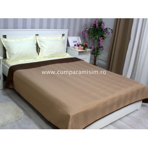 Cuvertura matlasata pentru pat dublu cu doua fete, 210x210, cod CVI6