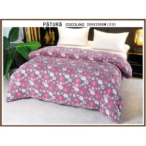 Patura pufoasa cocolino 200x230cm, 220gr, Gri-Roz, flori, inimioare