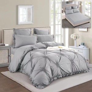 Lenjerie pat dublu,  Soft Touch, 6 piese, ELASTIC, cu VOLANASE si INIMIOARE BRODATE, Gri