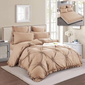 Lenjerie pat dublu,  Soft Touch, 6 piese, ELASTIC, cu VOLANASE si INIMIOARE BRODATE, Bej