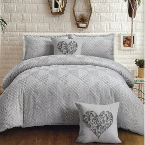 Lenjerie pat dublu, Finet Satinat Deluxe cu Smocuri Brodate, IDENTICA CU POZA, cu elastic, 4 anotimpuri, 6 piese, gri deschis