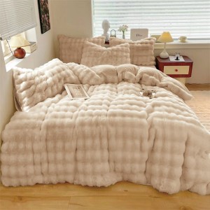 Lenjerie pat dublu, ExtraPufoasa, din Blanita artificiala de Iepure, 4 piese, Bej