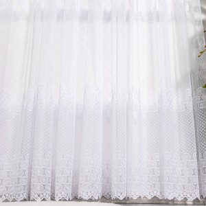 Perdea cu broderie tip banuti - 500cm x 232cm, Tiv lat pt. bara , Alb Perdea cu broderie tip banuti - 500cm x 232cm, Tiv lat pt. bara , Alb