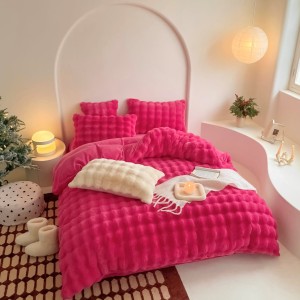 Lenjerie de Pat Dublu, ExtraPufoasa din Blăniță Artificială de Iepure, 4 piese, Fuchsya – Confort Premium și Eleganță Absolută