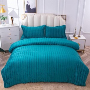 Lenjerie pentru pat dublu pufoasa CoCoLiNo, cu smocuri, 4 piese, Turquoise