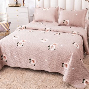 Cuvertura pat dublu, matlasata, din Catifea, 3 piese, 230x250cm, Bej, flori