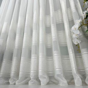 Perdea Cristal din IN plin, Ivoire, model gheata, 8m latime x 2.4m inaltime, cu rejansa pentru sina 