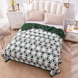 Patura CoCoLiNo cu blanita, tip Sherpa, model floral, Verde - Alb