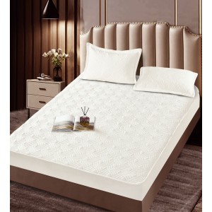 Husã matlasatã tip topper din catifea, 180x200cm + 2 fete de perna 50x70cm, alb