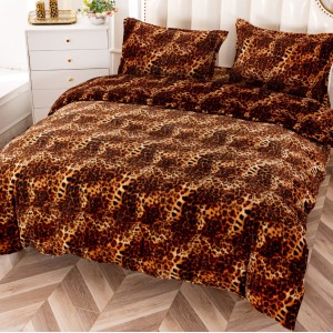 Lenjerie pentru pat dublu pufoasa COCOLINO, 4 piese, Maro, animal print