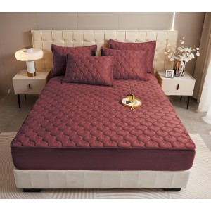 Husã matlasatã tip topper din catifea, 140x200cm + 2 fete de perna 50x70cm, grena