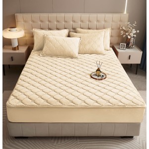 Husã matlasatã tip topper din catifea, 160x200cm + 2 fete de perna 50x70cm, crem