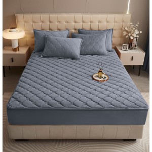 Husã matlasatã tip topper din catifea, 160x200cm + 2 fete de perna 50x70cm, gri