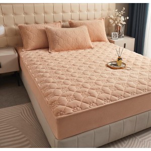 Husã matlasatã tip topper din catifea, 180x200cm + 2 fete de perna 50x70cm, bej