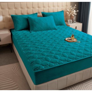 Husã matlasatã tip topper din catifea, 180x200cm + 2 fete de perna 50x70cm, albastru