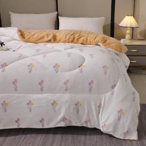  Pilota Cocolino cu Blăniță Bej Ultra Pufoasă, Matlasată, 200x230 cm – Căldură Instantă și Confort de Lux pentru Nopți Reci, Alb, flori