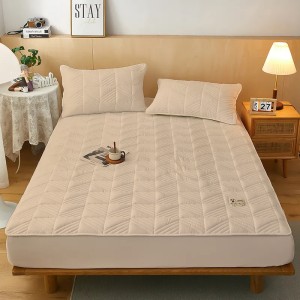 Husã matlasatã tip topper din bumbac satinat, 180x200cm + 2 fete de perna 50x70cm, Bej