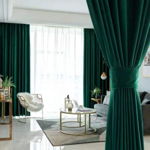 Set 2 draperii Blackout din catifea Verde Smarald, 300x230cm, cu rejansa pentru sina