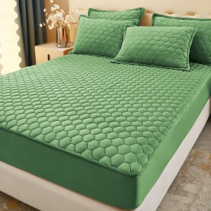 Husã matlasatã tip topper din catifea, 160x200cm + 2 fete de perna 50x70cm, verde