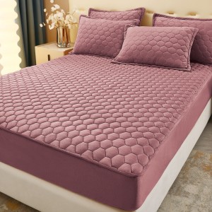 Husã matlasatã tip topper din catifea, 160x200cm + 2 fete de perna 50x70cm, roz pudra