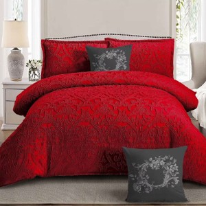 Lenjerie pat dublu, Finet Satinat Deluxe cu Smocuri Brodate, IDENTICA CU POZA, cu elastic, 4 anotimpuri, 6 piese, model oriental, rosu