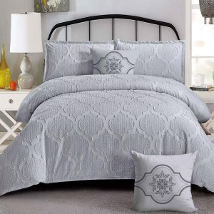 Lenjerie pat dublu, Finet Satinat Deluxe cu Smocuri Brodate, IDENTICA CU POZA, cu elastic, 4 anotimpuri, 6 piese, model royal, gri deschis