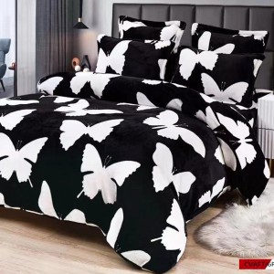 Lenjerie pat dublu, Super Pufoasa COCOLINO,cu ELASTIC, 4 piese, Negru-Alb, fluturi