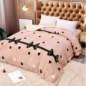 Patura CoCoLiNo cu blanita, 200x230cm, Jojo Home, Roz pudra, inimioare, fundite