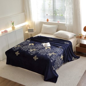 Pătură Super Soft Cocolino, 200x230 cm – Răsfăț absolut în zilele reci, Bleumarin, fluturi