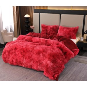 Pilota Super Pufoasă CoCoLiNo Fluffy cu Blăniță Sherpa Asortată, 200x230 cm, 4 kg, 2 Fețe de Pernă Asortate, 50x70cm – Căldură Instantă și Confort de Lux pentru Nopți Reci, Roșu degrade