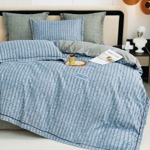 Lenjerie de Pat Dublu, Super Premium,  Finet Ranforsat – Set Exclusivist 6 Piese, Ambalat în Cutie de Lux, Bleu, uni