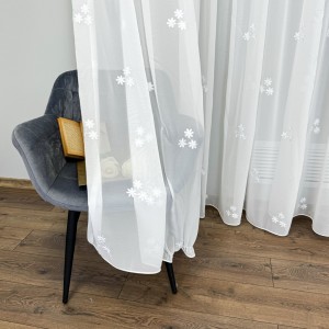 Set 2 Perdele Anabelle din Voal Brodat -140cm x 70cm, Tiv lat  , model cu flori, Ivoire