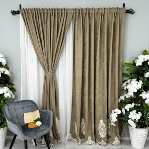 Set 2 bucati de Draperie Blackout 80%, din Catifea cu Broderie Elite V1, Bej -  200cm latime x 232cm inaltime, cu rejansa pt bara