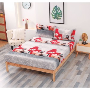 Cearsaf cu elastic CoCoLiNo Polar, 180x200x25cm, 2 fete de perne 50x70cm, Gri, Rosu, oameni de zăpadă