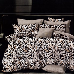 Lenjerie pat dublu,  FINET, 6 piese, cu ELASTIC, Maro, animal print