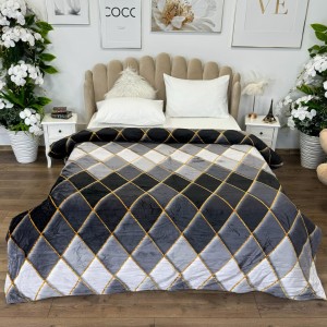 Patura pufoasa cocolino 200x230cm, 240g/mp, Negru, Gri, forme geometrice