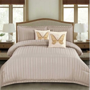 Lenjerie HoReCa, pat dublu, Damasc Satinat Deluxe cu Elastic, 6 piese, IDENTICA CU POZA, Bej