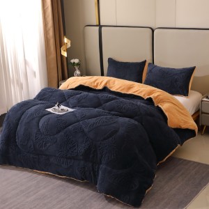 Pilota Groasă Cocolino Gofrat 3D cu Fluturi în Relief și Dos din Blăniță Sherpa, Umplutură Vatelină Siliconică, 200x230 cm + 2 Fețe de Pernă 50x70 cm - Căldură și Rafinament pentru Un Somn Odihnitor, Bleumarin inchis Pilota Groasă Cocolino Gofrat 3D cu Fluturi în Relief și Dos din Blăniță Sherpa, Umplutură Vatelină Siliconică, 200x230 cm + 2 Fețe de Pernă 50x70 cm - Căldură și Rafinament pentru Un Somn Odihnitor, Bleumarin inchis