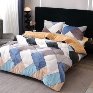 Pilota Cocolino cu Blăniță Bej Ultra Pufoasă, Matlasată, 200x230cm + 2 fete de perna 50x70cm – Căldură Instantă și Confort de Lux pentru Nopți Reci, Multicolor, forme geomtrice Pilota Cocolino cu Blăniță Bej Ultra Pufoasă, Matlasată, 200x230cm + 2 fete de perna 50x70cm – Căldură Instantă și Confort de Lux pentru Nopți Reci, Multicolor, forme geomtrice