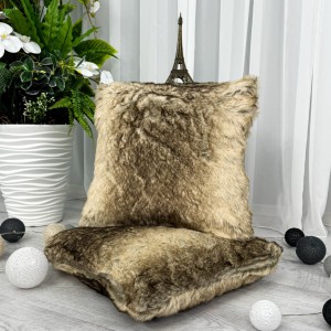 Perna decorativa, din blanita, Luxury Furr, Maro Brun