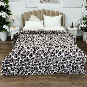 Patura pufoasa cocolino 200x230cm, 240g/mp, Gri, animal print