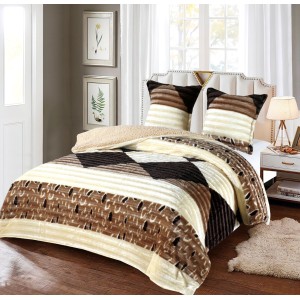 Pilota CoCoLiNo Frizzy cu blanita, matlasata, 200x230cm, cu fete de perna 60x60cm, Crem, Bej, forme geometrice, animal print