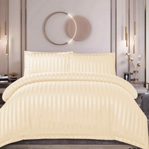 Lenjerie de Pat Dublu, HoReCa, 4 Piese din Damasc Finetat - Lux, Confort și Întreținere Ușoară, Fără Călcare, Crem