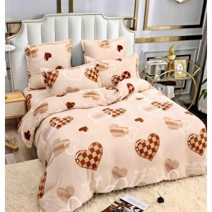 Lenjerie pentru Pat Dublu, Cocolino Premium, 4 Piese – Plușată, Groasă, și Călduroasă, Ideală pentru Iarnă –  Confort Maxim, Antișifonare, Crem, inimioare